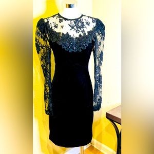 Long sleeve velvet dress